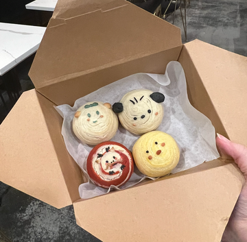 Kawaii Character Themed Taiwanese Pineapple Cakes