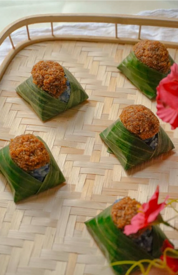 ipohcornerstore - Pulut Inti (Sticky Rice with Coconut Topping)