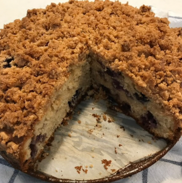 k.tch.n - Pistachio Cardamom Frangipaane Cheesecake Coffee Cake